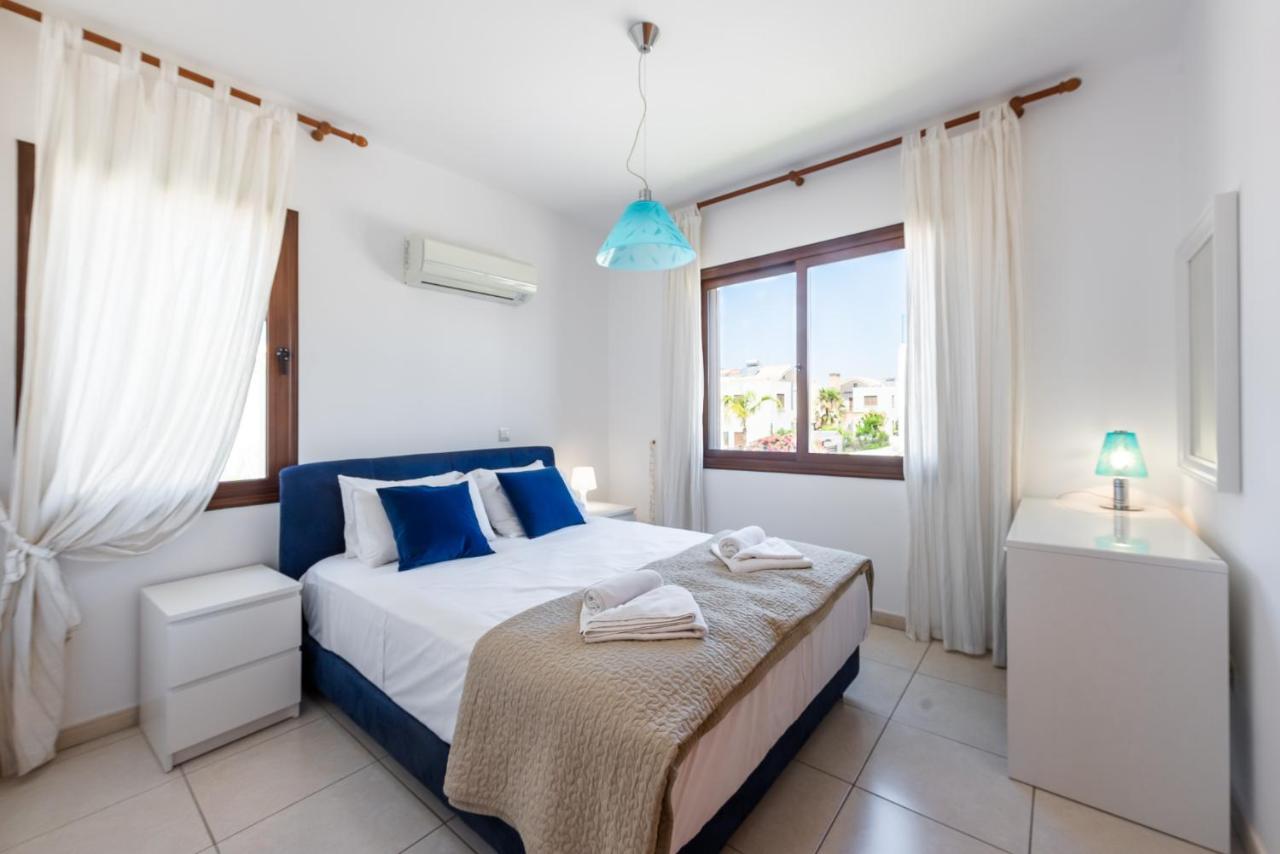 Sea Front Costa Blu By Ezoria Villas Agia Napa Exterior foto